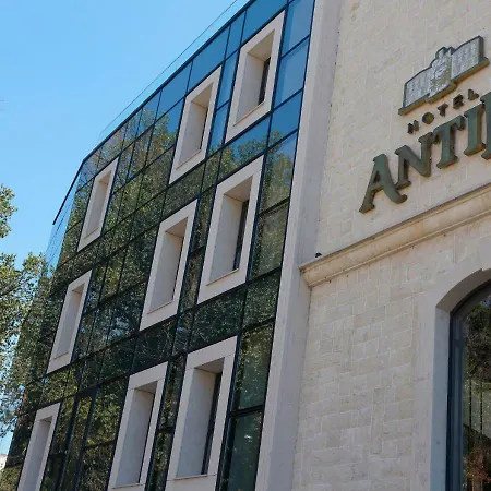 Апартамент Antik *