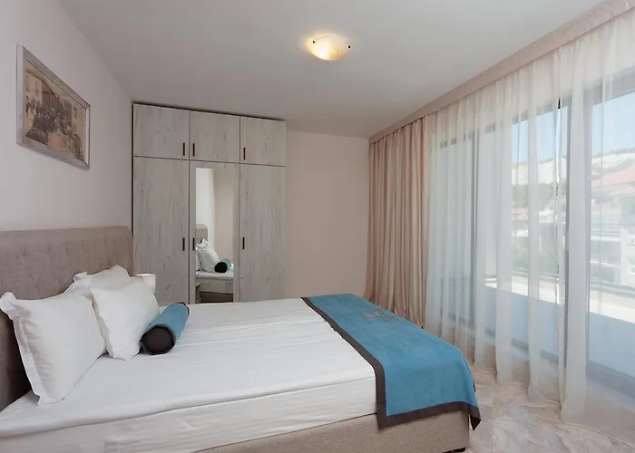 Antik Appartement Baltsjik